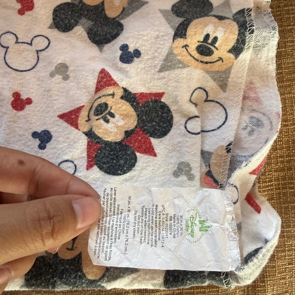 Disney Baby Mickey Mouse Receiving Blanket Red White Blue Star 100% Cotton 25x28